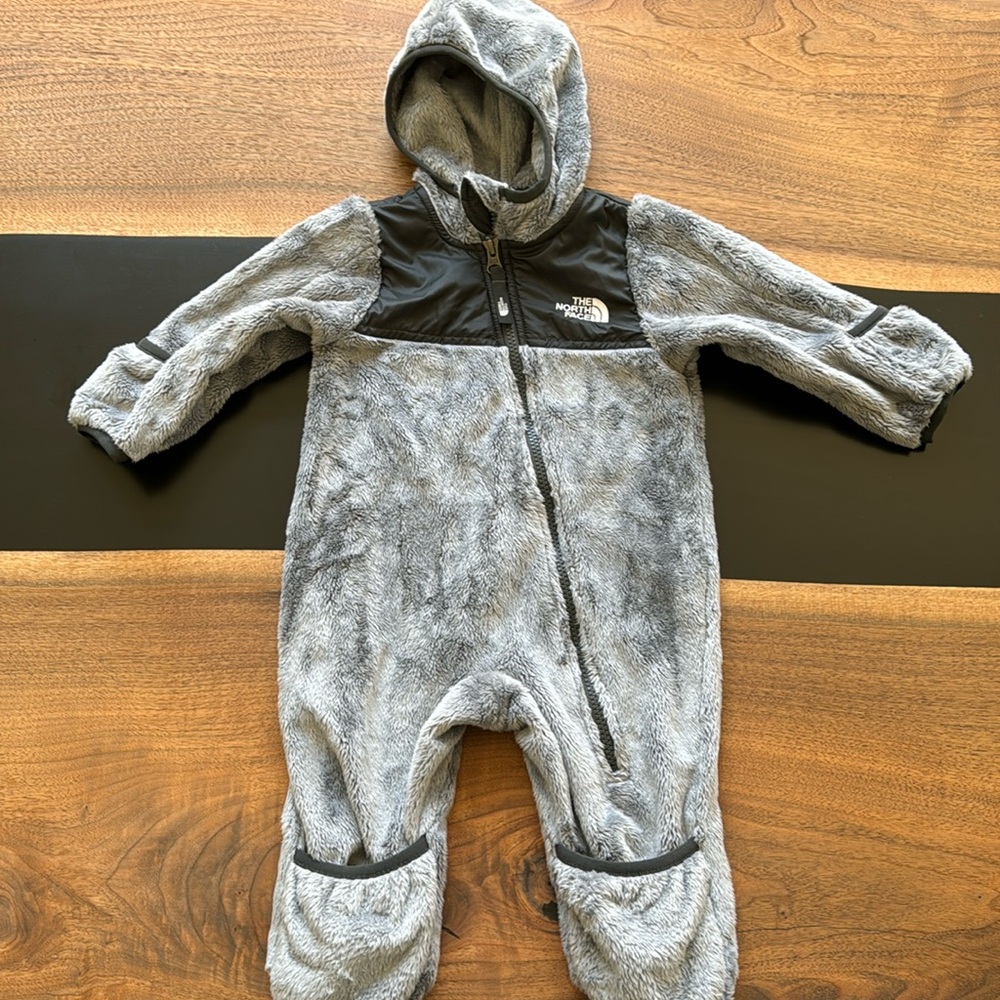 The North Face Infant OSO One-Piece Grey Sherpa Fleece Bunting 3-6 Months